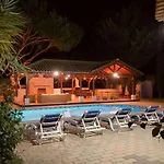 Casa Mia Rose